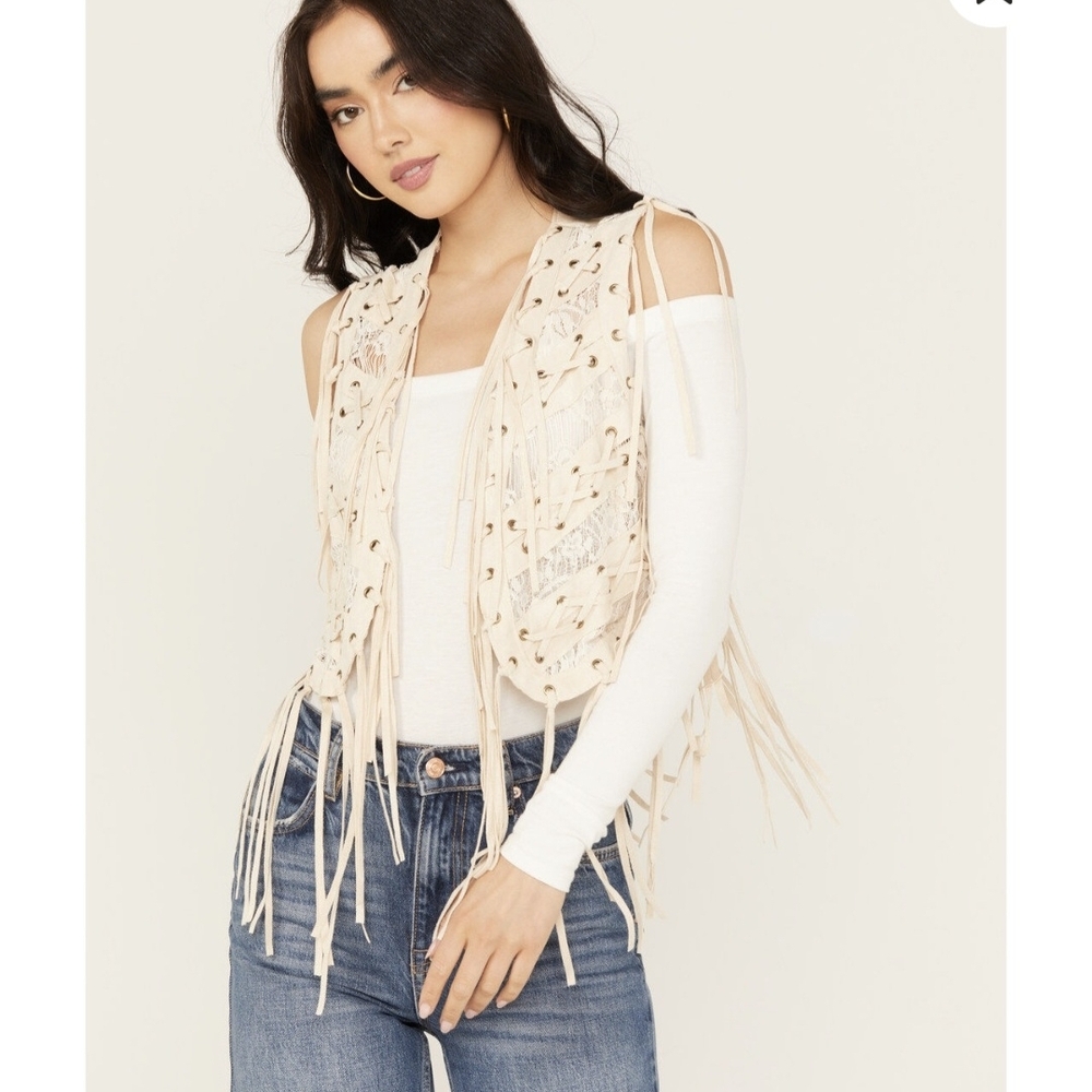 NWOT - Vocal Women's Braided Lace Fringe Vest